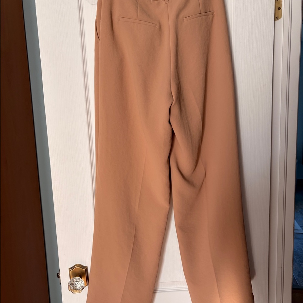 Aritzia Effortless Pants - Picture 6 of 7